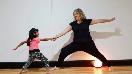 Read more about the article Use yoga to support children’s behaviour
